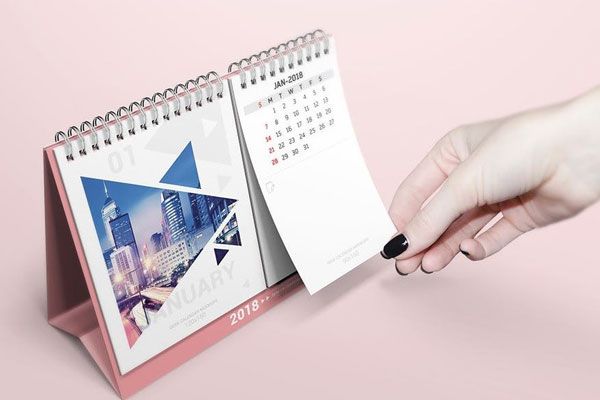 Lịch để bàn đẹp và tiện lợi
